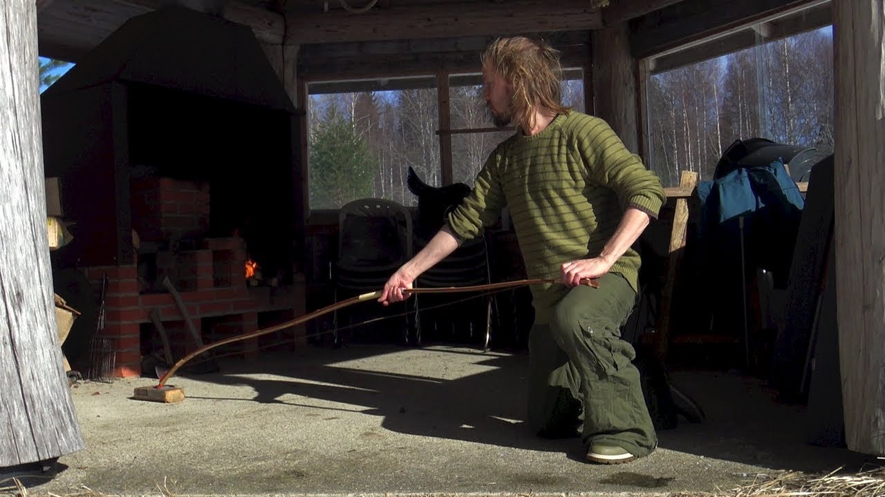 Introducing and stringing a Japanese bow