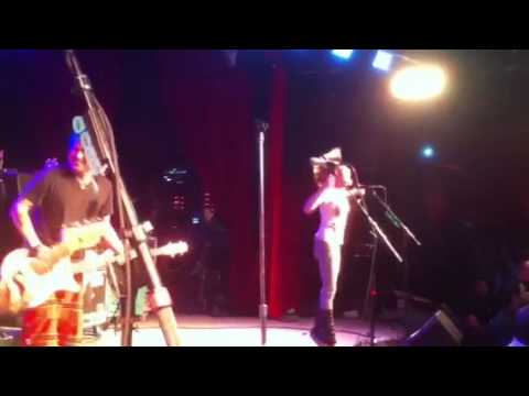 Nofx "Lori Meyers" Withdrawl Tour 2011 featuring J...