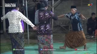 Kesenian SANDUR MADURA BUNGA SARI Dikediaman KL. Pancor Ketapang/ ABD. MAWI Bunten Timur Part 1