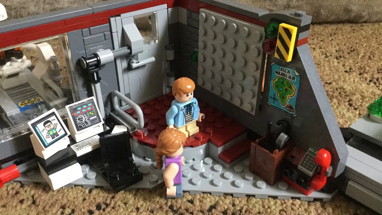 Raptor in the kitchen part 2 (stop motion) - YouTube