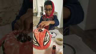 Decorating my  Spiderman Pumpkin 👻