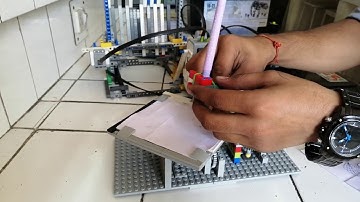 Lego Spirograph/Drawing machine