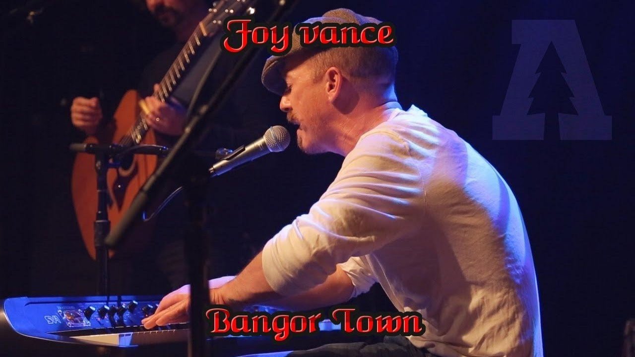 Foy Vance -  Bangor Town ( Lyrics )