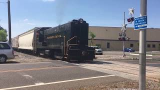 Freight shunting @ SMS shortlines with a Baldwin DS44-1000 switcher in PRR livery