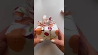 Leftover Wrapping Paper Idea - Paper Curly Ribbon Bow