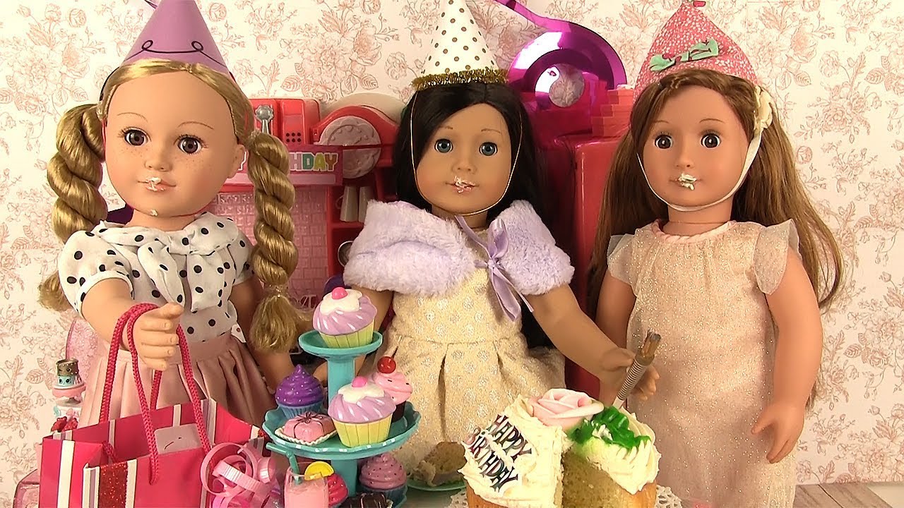Anniversaire Poupée American Girl Doll Birthday Party Gâteau Et Surprises Youtube