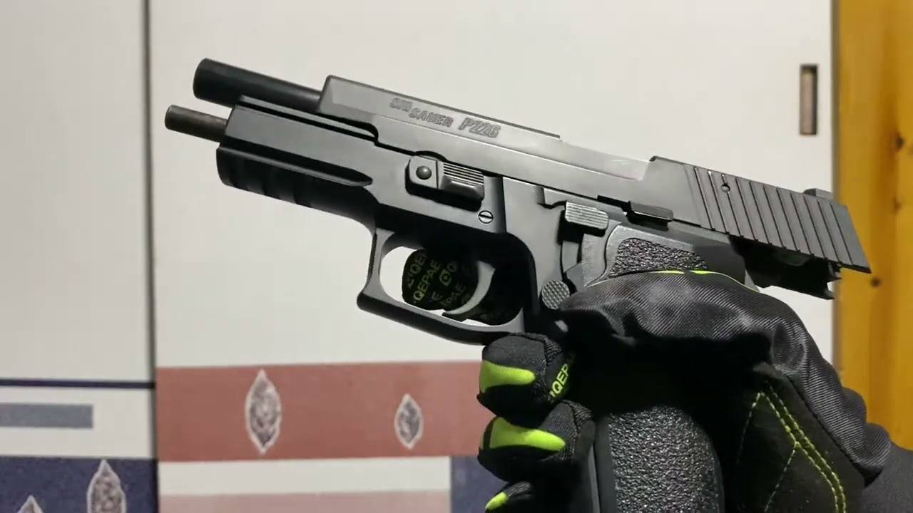 SIG SAUER P226 東京マルイ ガスブローバック エアソフトトイガン 2025
