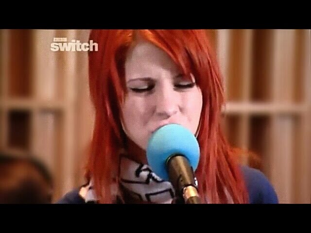 Paramore - Loves Not A Competition