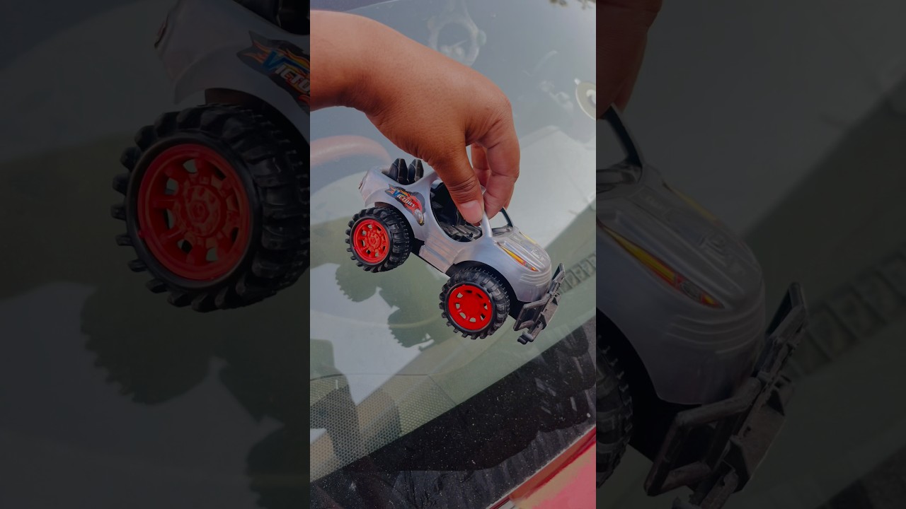 Remote control RC VICTORY toy car unboxing and ramp racing. 