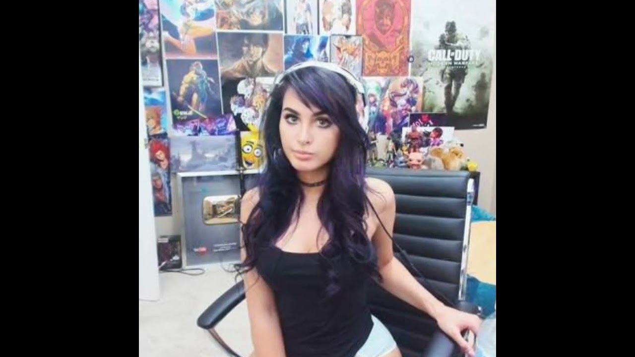 Sssniperwolf vs azzyland cute and sexy photos.