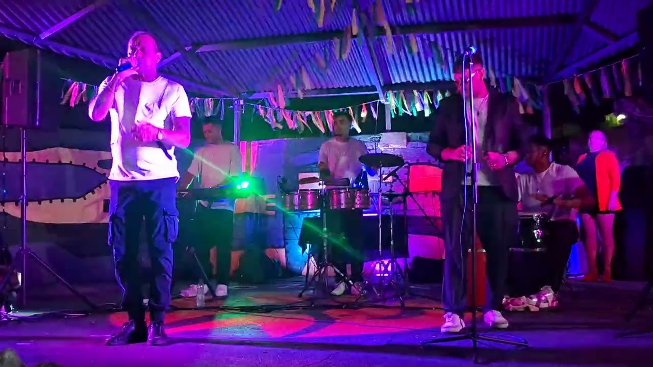 Miguel Cufos-Déjame Intentar(en vivo).