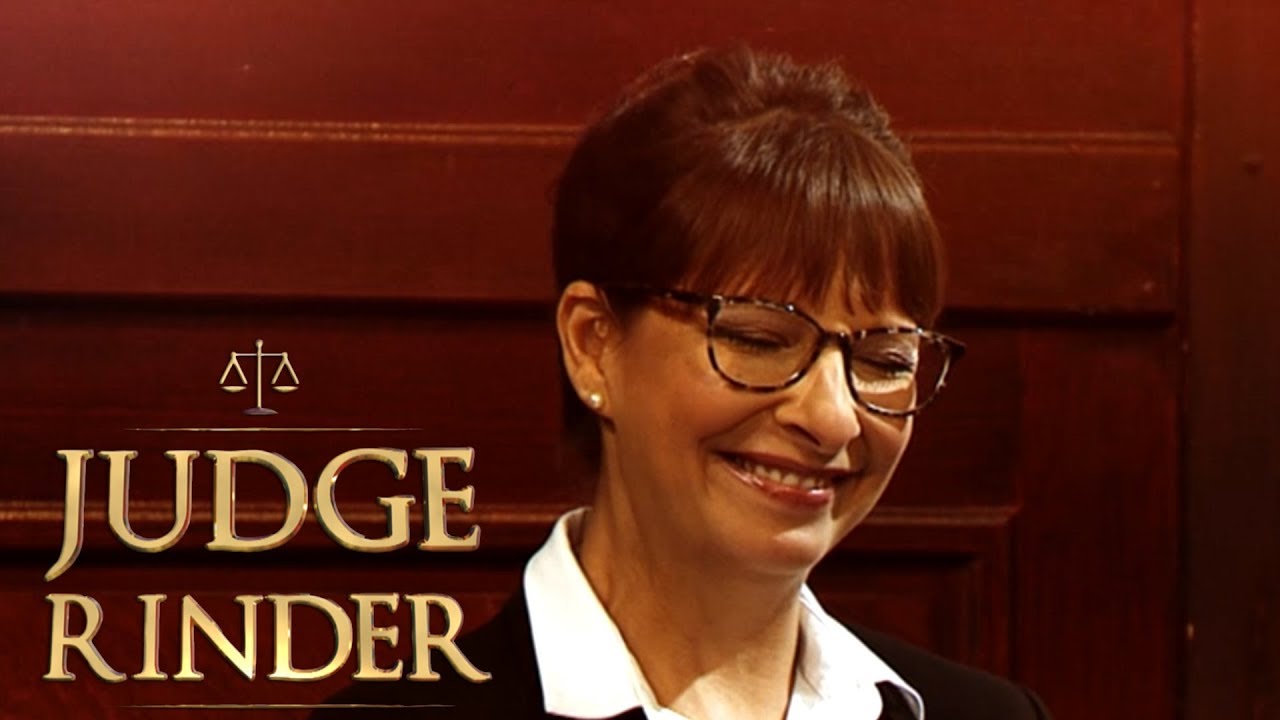 Sneak Peek - Cheeky Texts! | Judge Rinder - YouTube