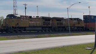 3 UNION PACIFIC TRAIN Freight Cars ￼Stack Cars 2 ￼DPU Arlington Texas 5/3/2026 🚂🇺🇸🛤️🔥🔥🔥🔥🔥🔥￼ 🎉