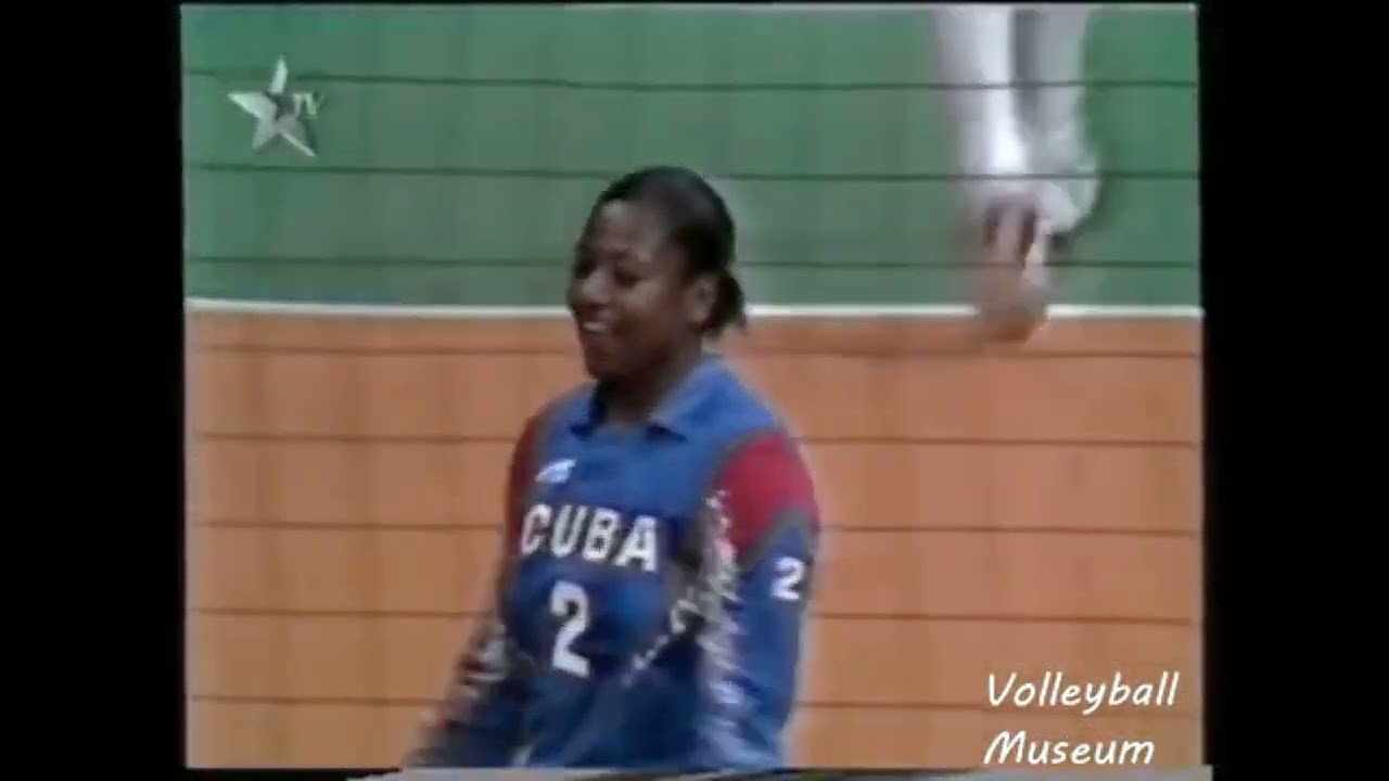 Mireya Luis & Teammates 1994 WGP vs. China Set - 2