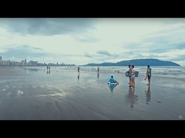 Walking around Santos, Brazil - Beach & City - Virtual Travel