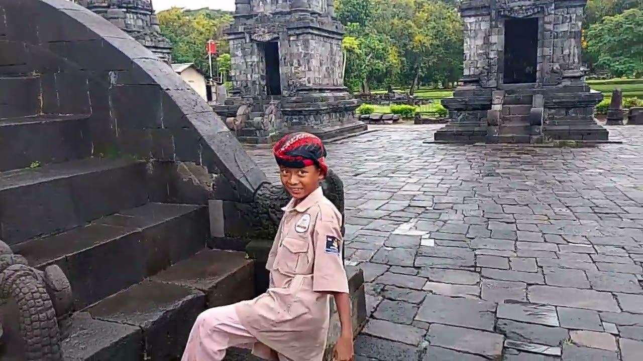 CANDI LUMBUNG. SOLO