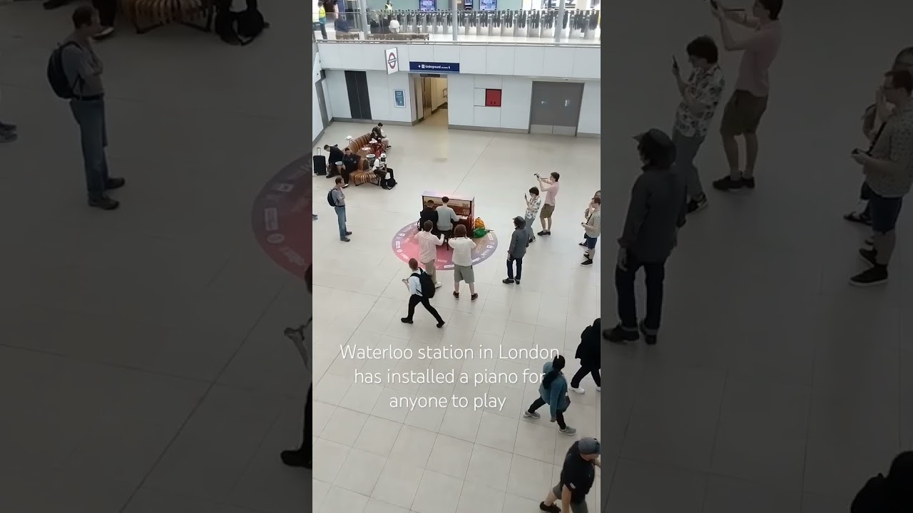 a piano is now at Waterloo station to play 