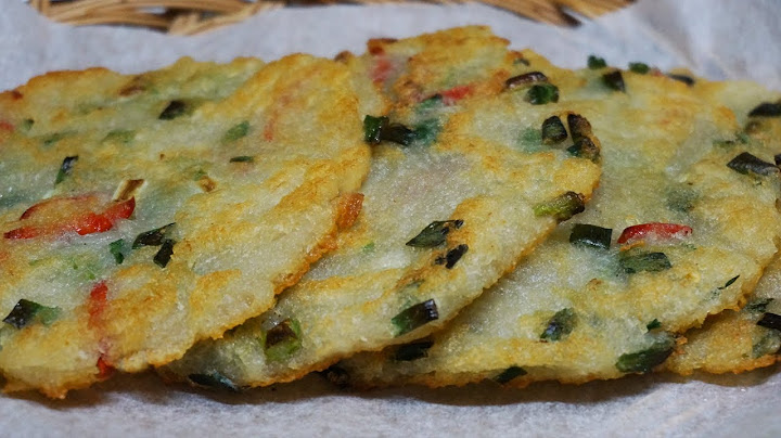 감자전 맛있게하는법, 믹서기 말고 강판에 갈아야 제맛! 더 바삭하고 쫀득한 감자전 만들기 비법