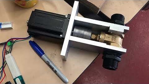 Stepper-controlled gate valve