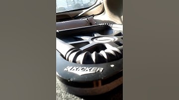 15" L7 Solo baric Kicker in ported box