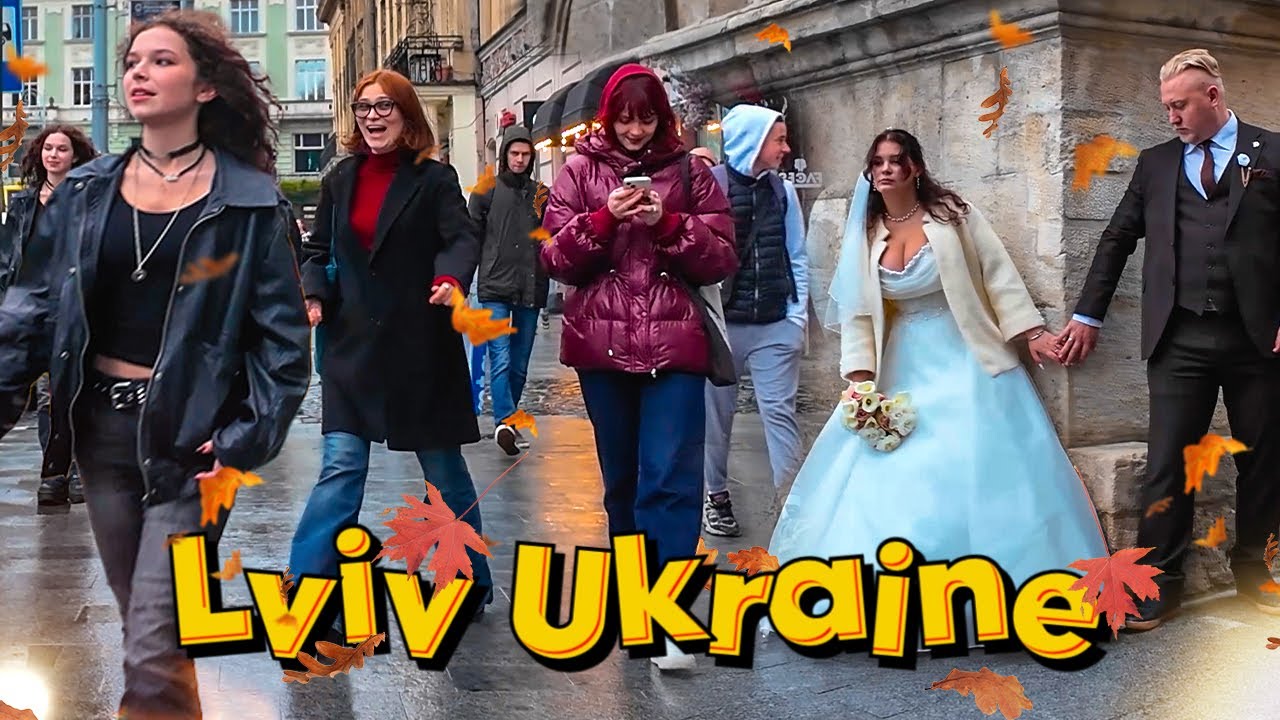 Чарівна Осінь у Львів: Коли Навіть Дощ Виглядає Романтично 🍁 (4к Віртуальна Подорож)