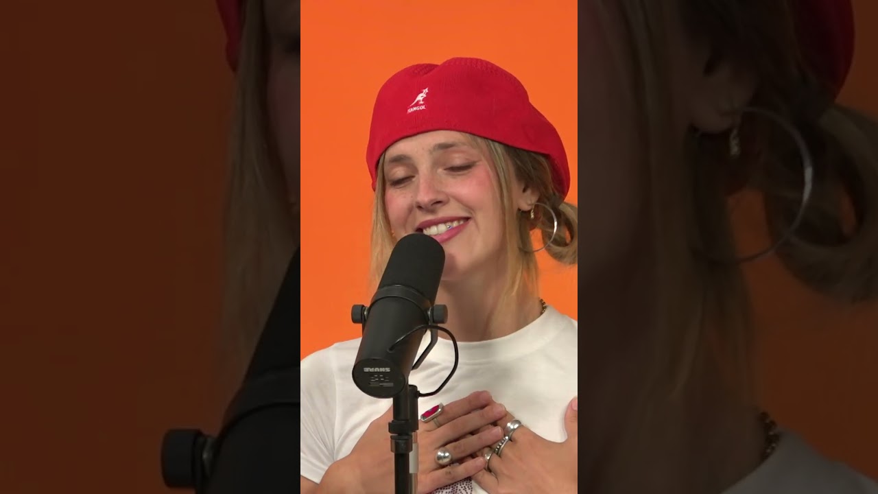 Ella Stern mit ihrem Sommerhit "Kaiserin von Wien"