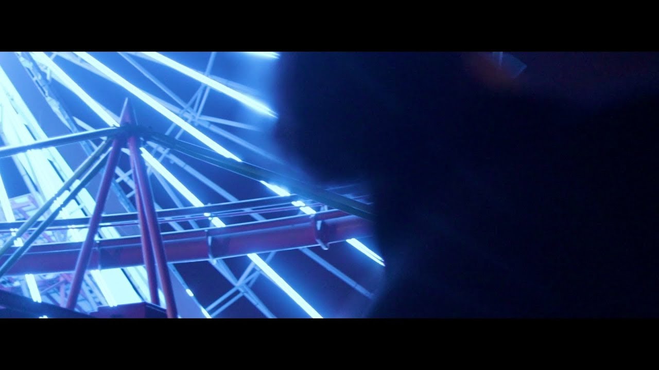 Guarda Breaking Heights - GLEAMING (Official Music Video) su YouTube Guarda Breaking Heights - GLEAMING (Official Music Video) su YouTube
