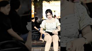 Omg Please Where Are My Sandals?