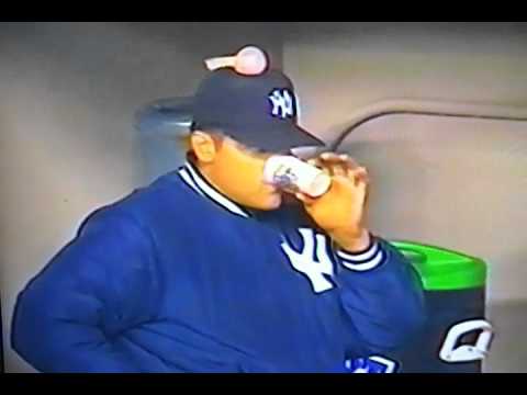 bubble gum yankees hat