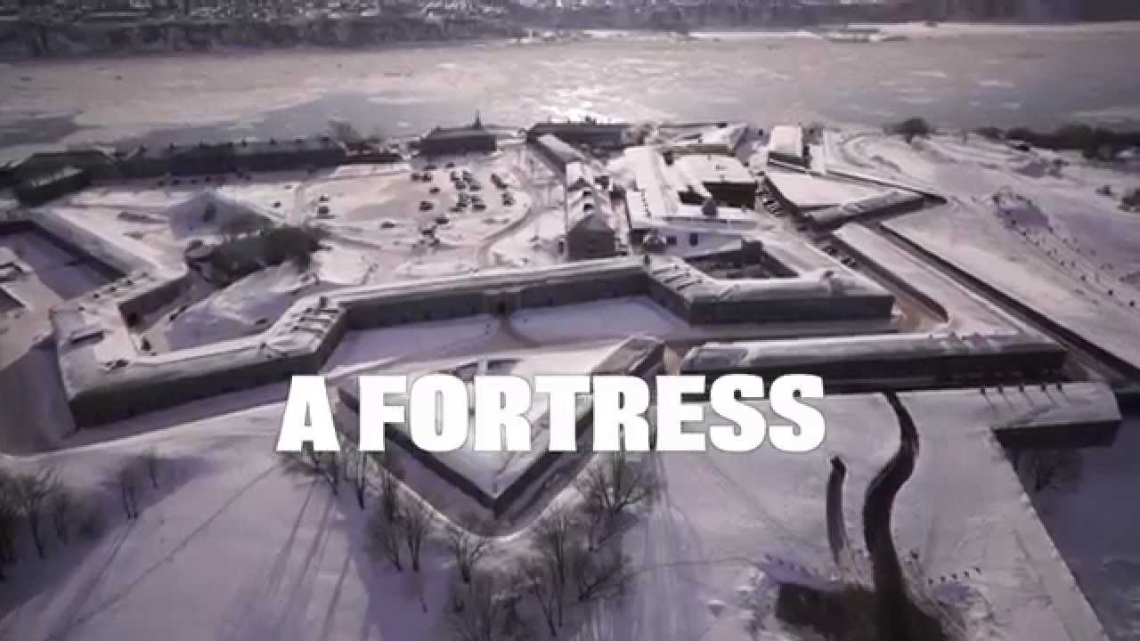 Citadelle of Quebec and Musée Royal 22e Régiment in winter