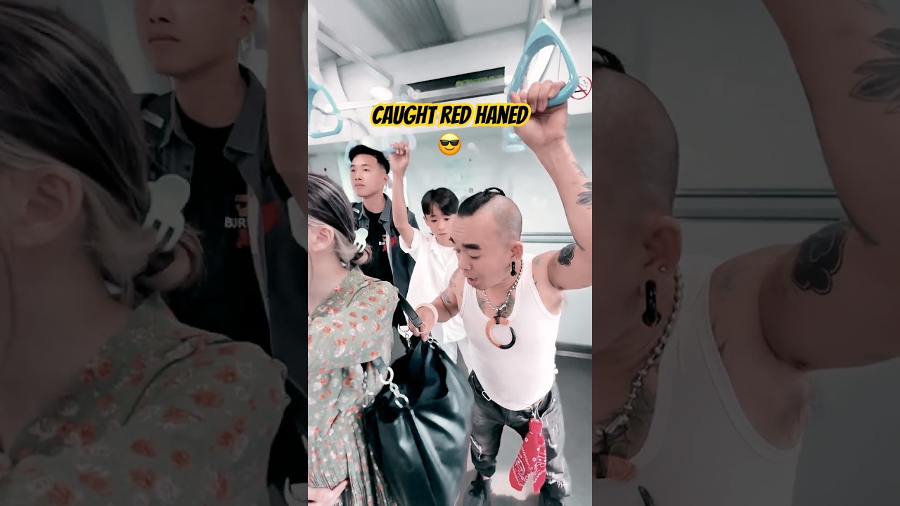 WH | He Tried to Steal Her Bag on the Train... 😳[WHITE HERO] 