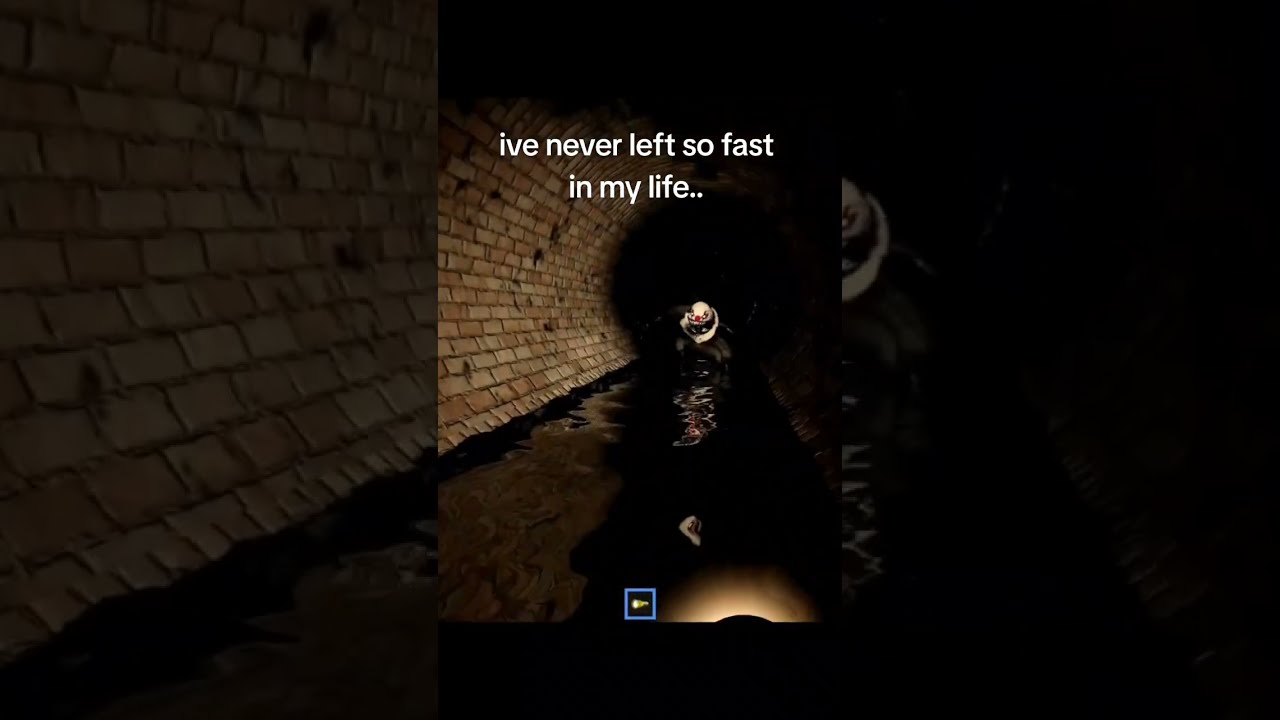 I just get a teeensy bit scared in horror games.. | #roblox #shorts