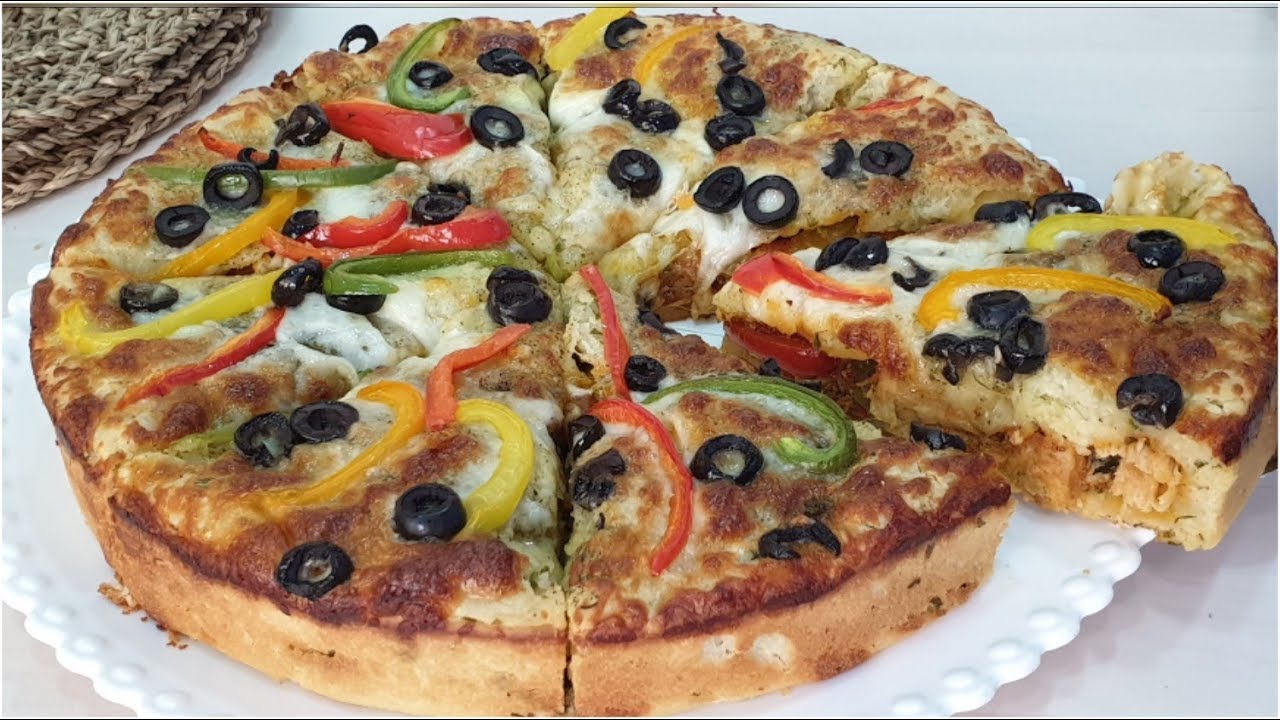 أبهري عائلتك !! فطيرة البيتزا المحشية🍕 بدون دلك ولا مجهود احسن من بيتزا المطاعم ستعشقينها👌