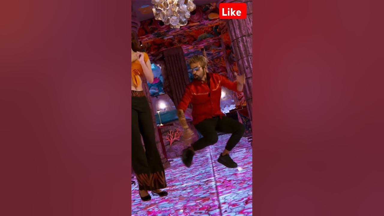 Thottu Thottu Pesum Sultana song