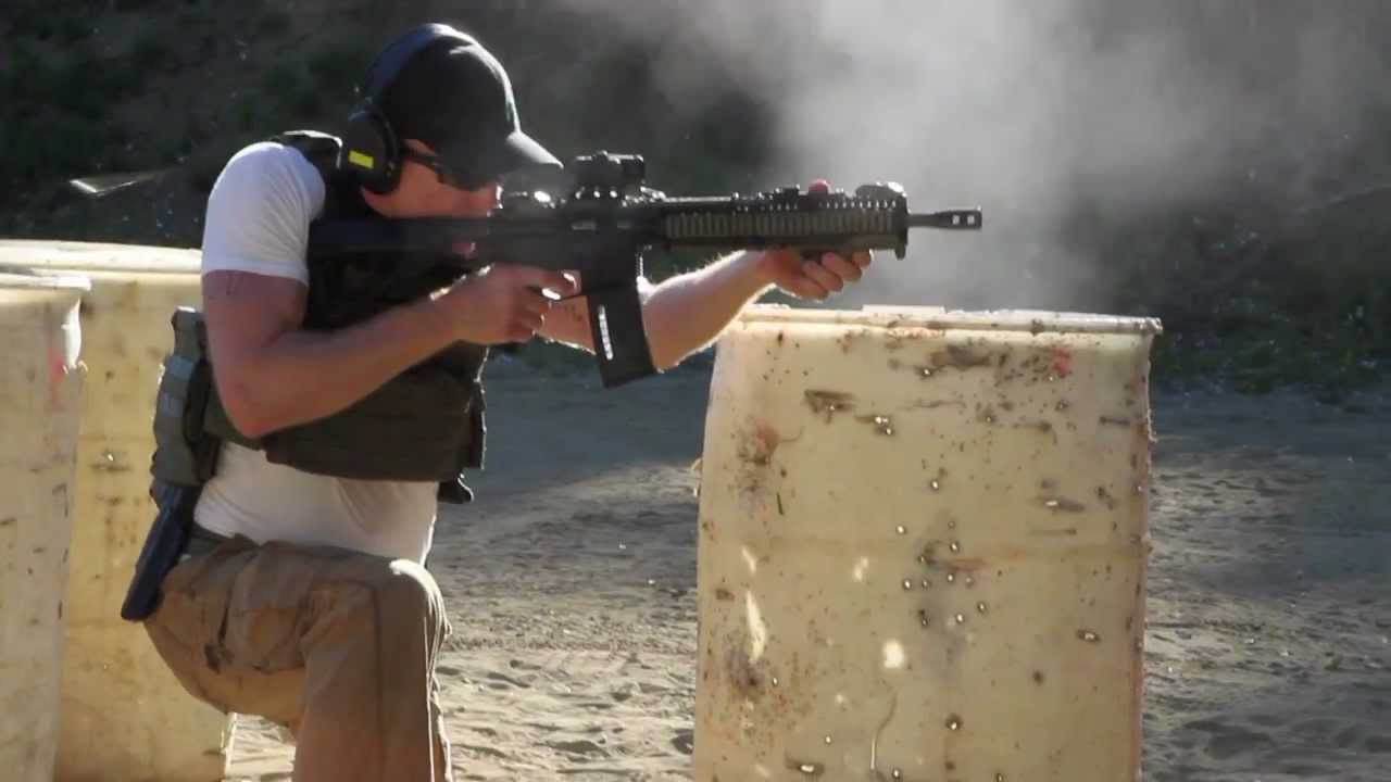 David Lewis training for "Hidden" and Travellers