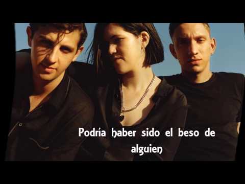 Say Something Loving/The XX/Subtitulado en Español