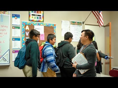 فيديو: مدرسين من ذوي الخبرة
