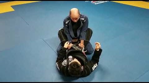 Triangle from fake scissor sweep