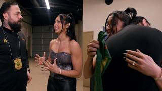 Arianna Graces Clever Pickpocket Trick She Hugs Santino Marella And Steals The Cobra Lf1430