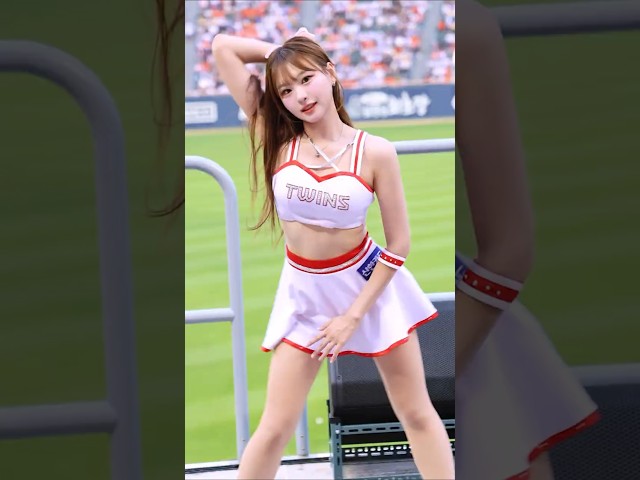 ????서윤이가 캐리해❤️‍????"짧은치마" AOA 2☄️신서윤 Shin seo-yoon 치어리더 직캠 fancam
