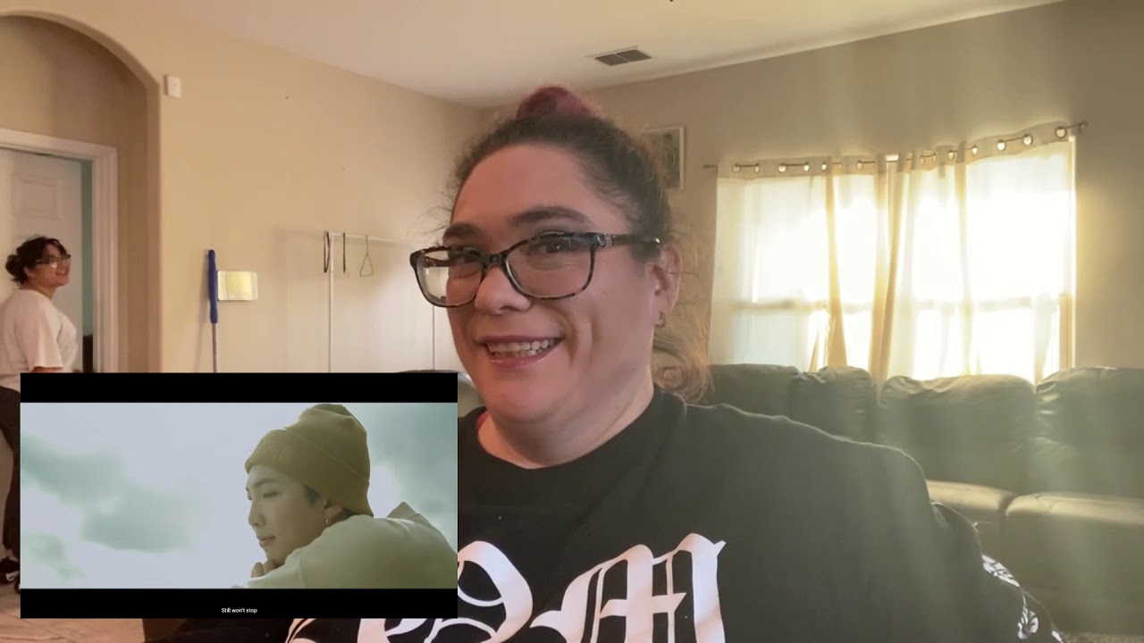 I react: BTS' Life Goes On