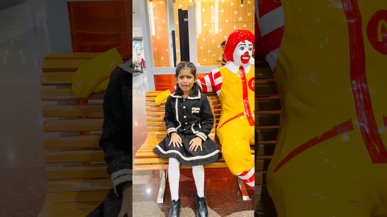 Smiti Ke Sath Kiya Hoga Mall Mein🥲