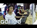 Die Zocker-Universität: Wie Schüler in China den Beruf des Gamers lernen | Galileo | ProSieben