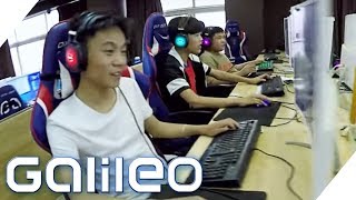 Die Zocker-Universität: Wie Schüler in China den Beruf des Gamers lernen | Galileo | ProSieben