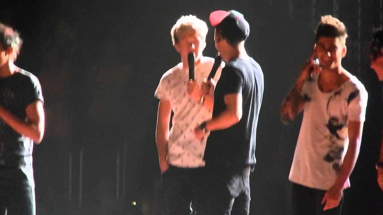 One Direction Twitter Questions @ Staples Center 8/8/13