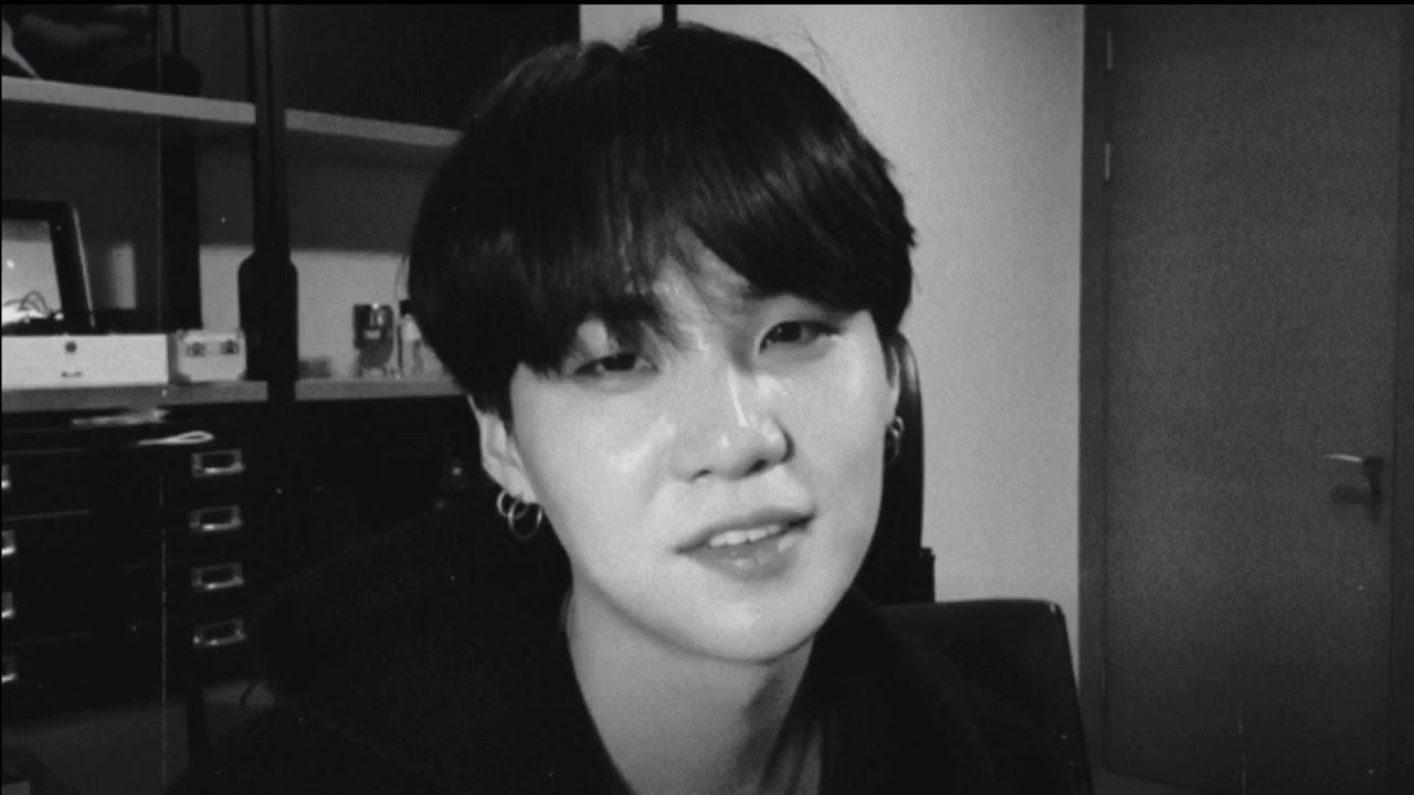 ASMR YOONGI: “fica comigo, bebê.”