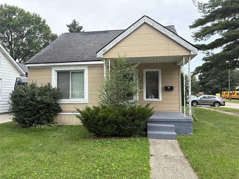 27141 Hampden Street, Madison Heights, MI home video tour