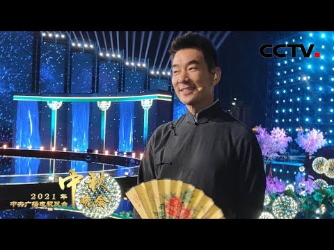 太甜啦！任贤齐一袭长袍秋晚首唱《麦芽糖》「2021央视秋晚」