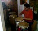 cesar borjas tocando