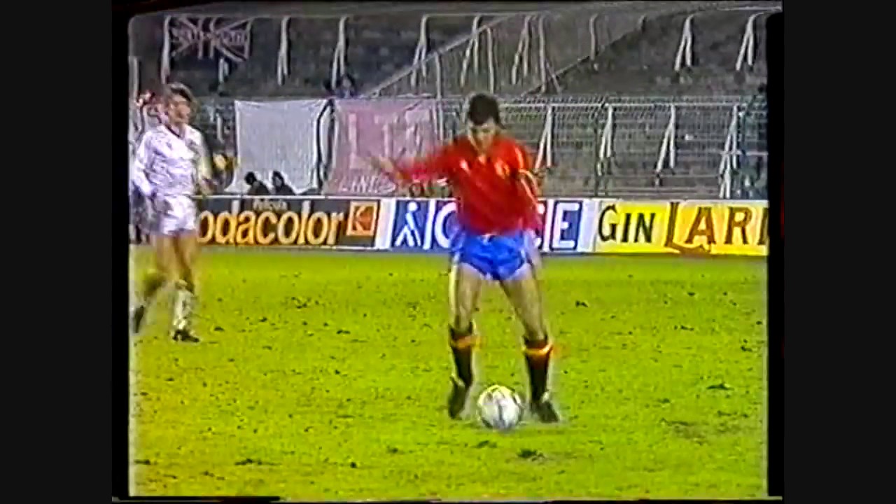 Gary Lineker scores four goals for England vs Spain 18 02 1987
